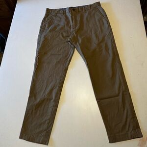 Banana Republic Men's Khaki Mason Chino Pants